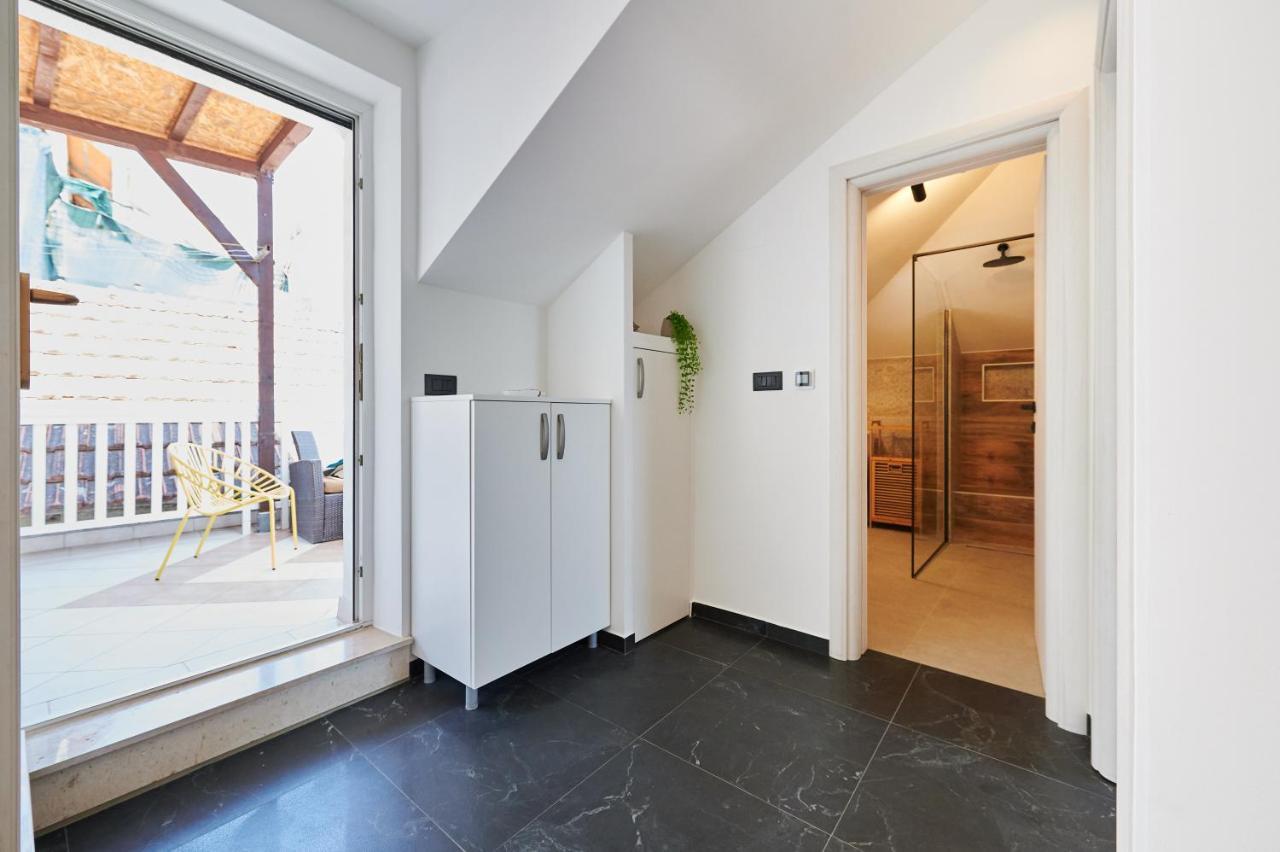Apartment Ana-Marija Trogir Exterior photo